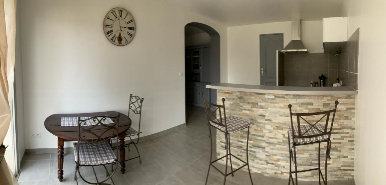 Oustaou Apartment Aubagne Exterior photo